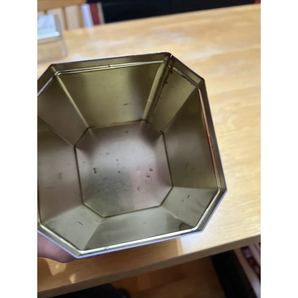 Hershey's Building A Legacy Canister Tin Series #3